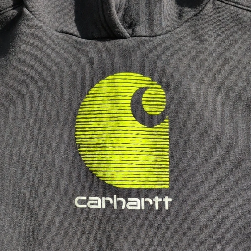 14/16 Carhartt Black and Yellow Sweatshirt for Effortless Style